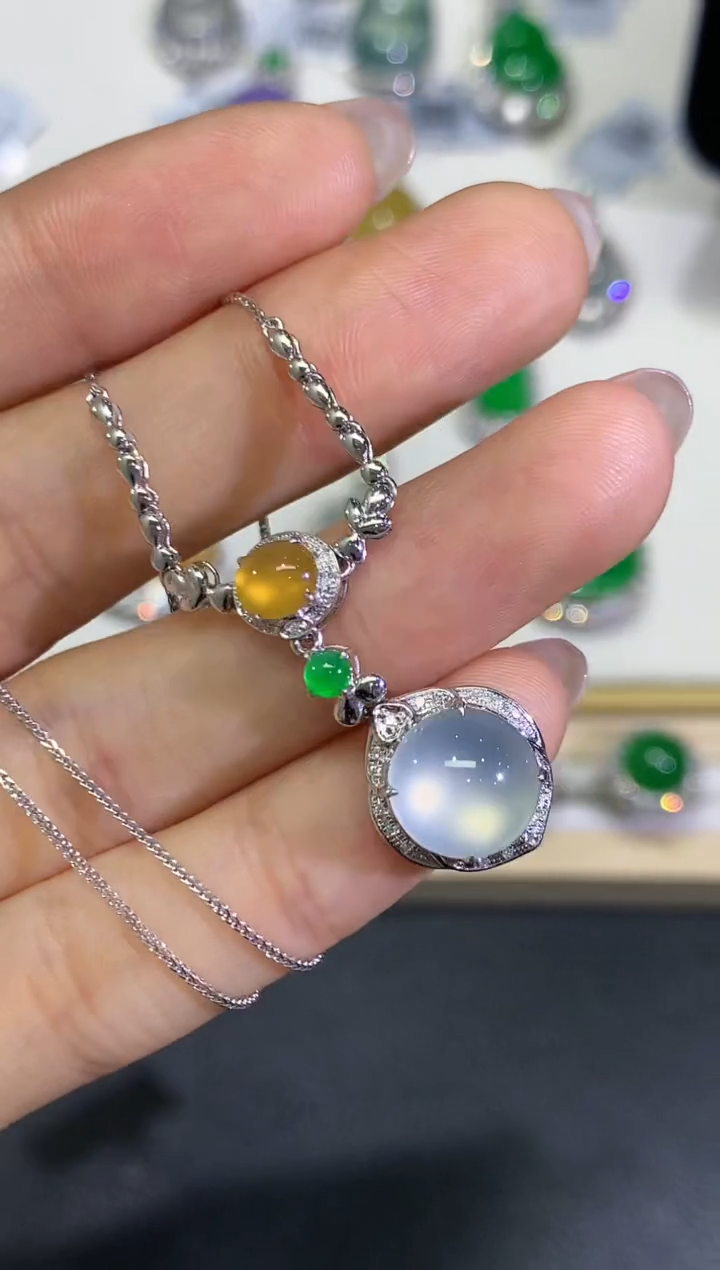 【闪购商品】翡翠颈饰18K金镶嵌团购21