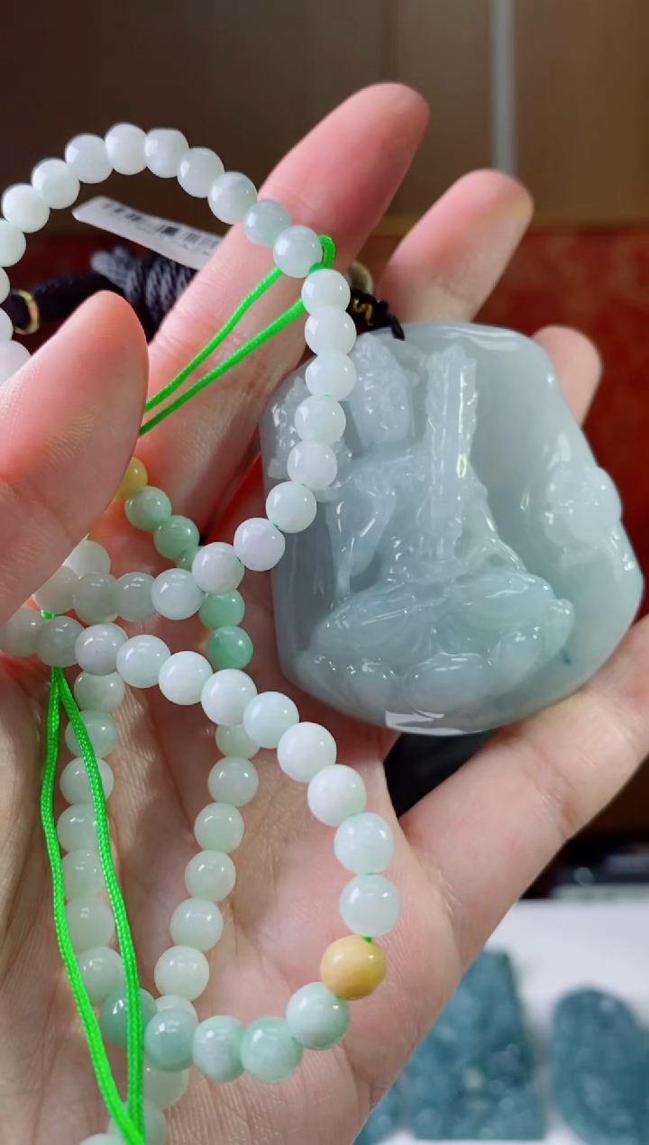 【闪购商品】翡翠颈饰未镶嵌翡翠