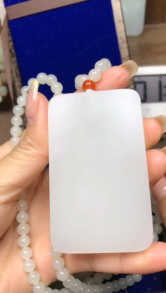 【闪购商品】和田玉颈饰未镶嵌朱老大