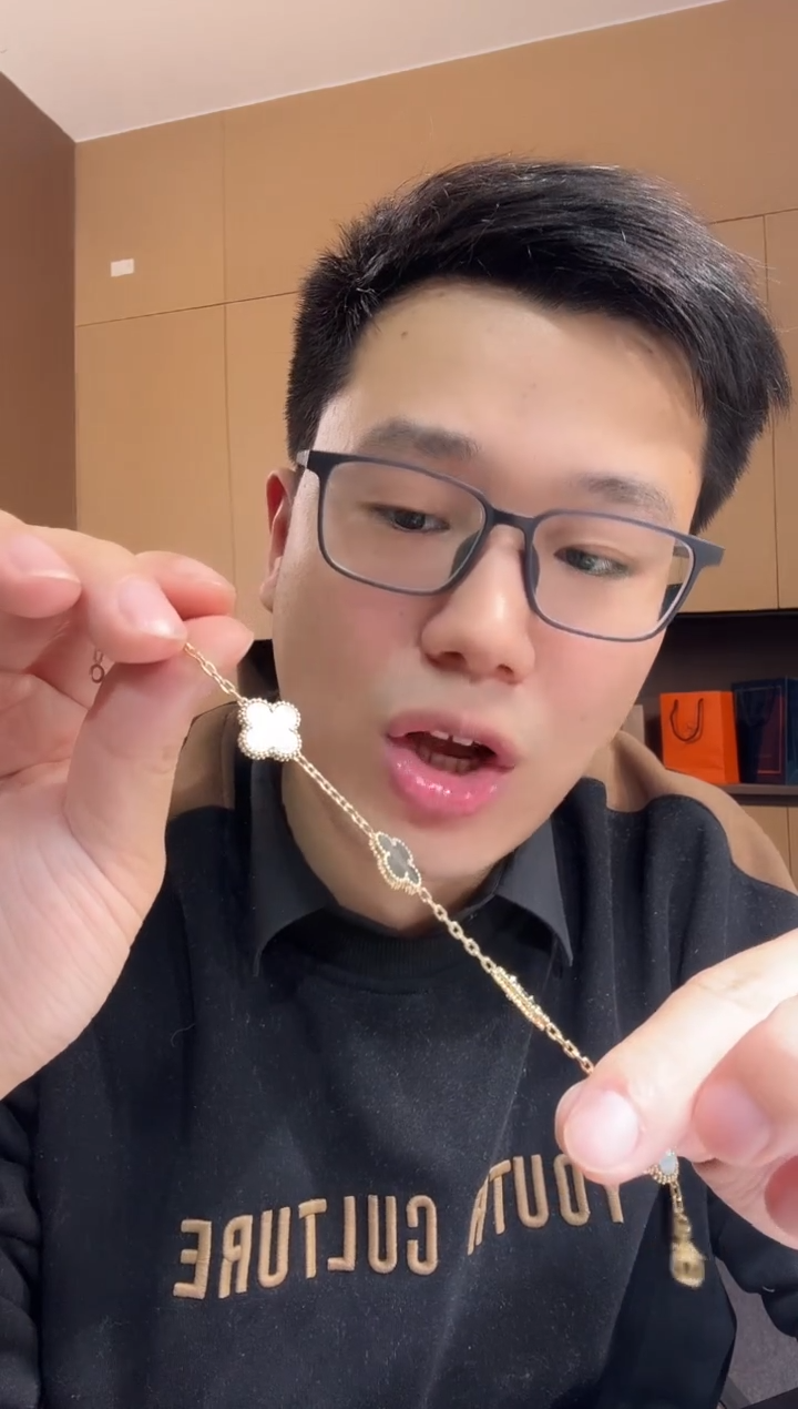 【闪购商品】贝壳（贝母）手链18K金镶嵌灰色k黄，五花手链GHJ