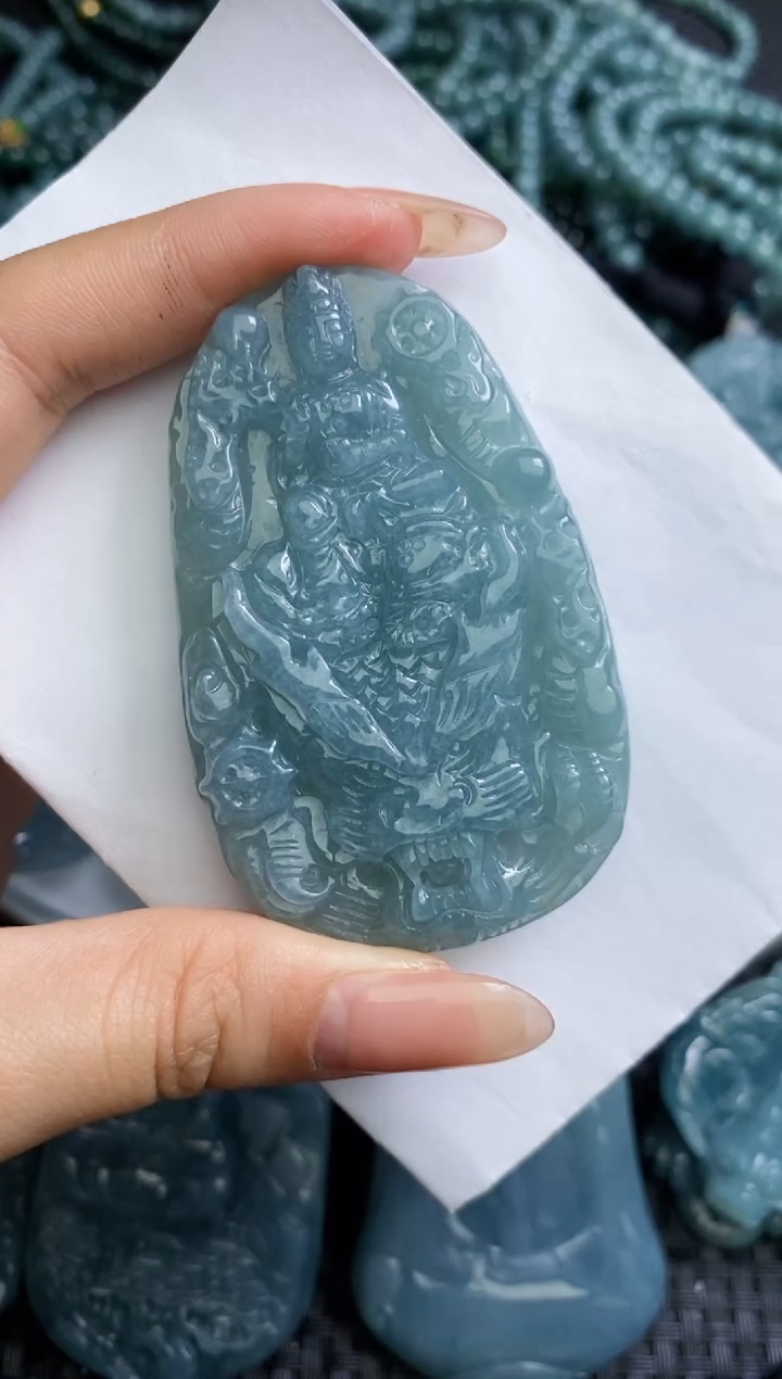 【闪购商品】翡翠颈饰未镶嵌111111111