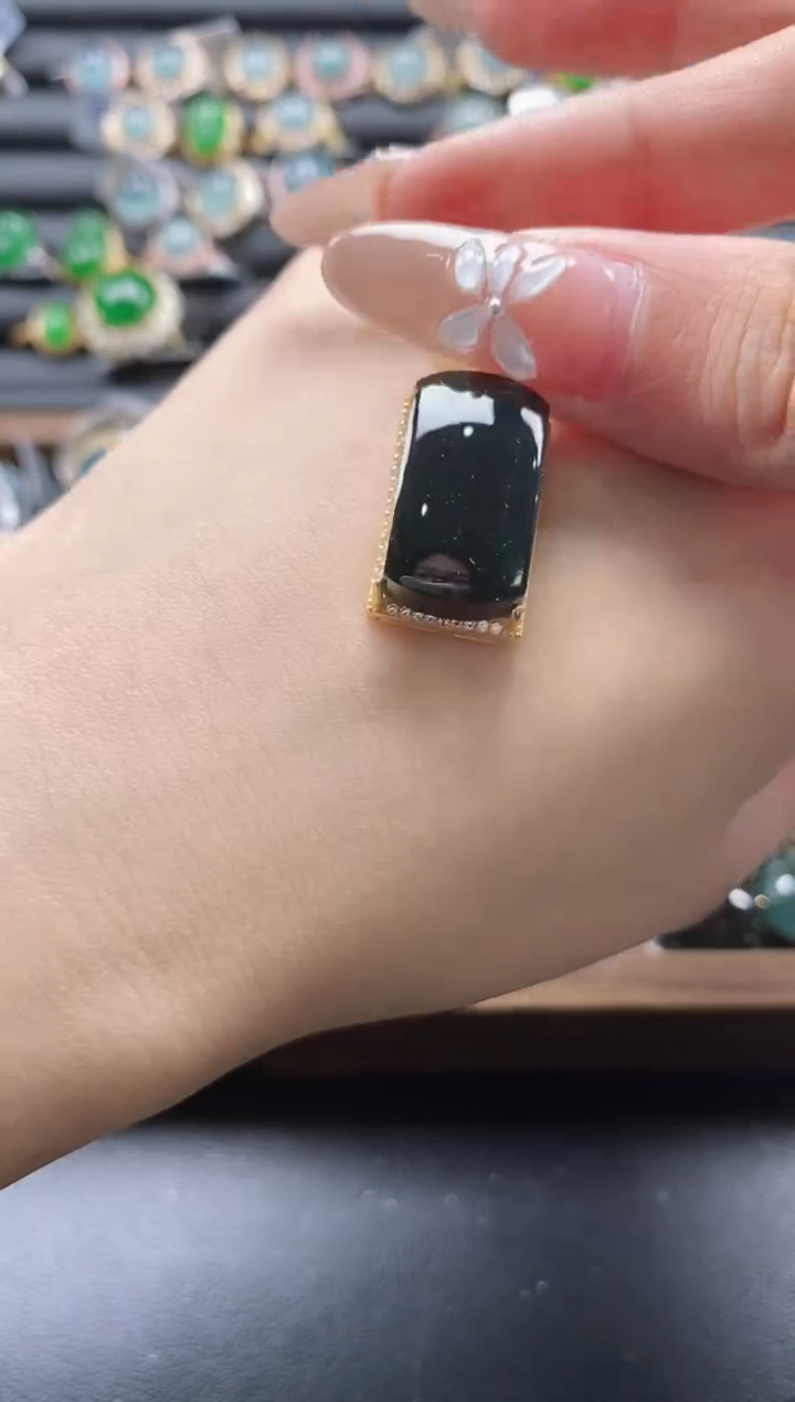 【闪购商品】翡翠戒指银S925镶嵌51151