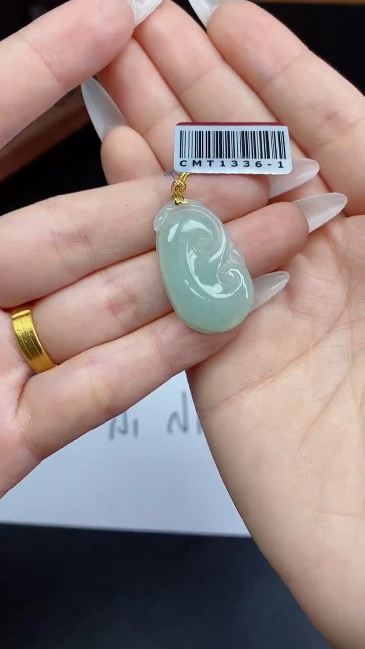 【闪购商品】翡翠挂件18K金镶嵌如意多人@@CMT1336-1