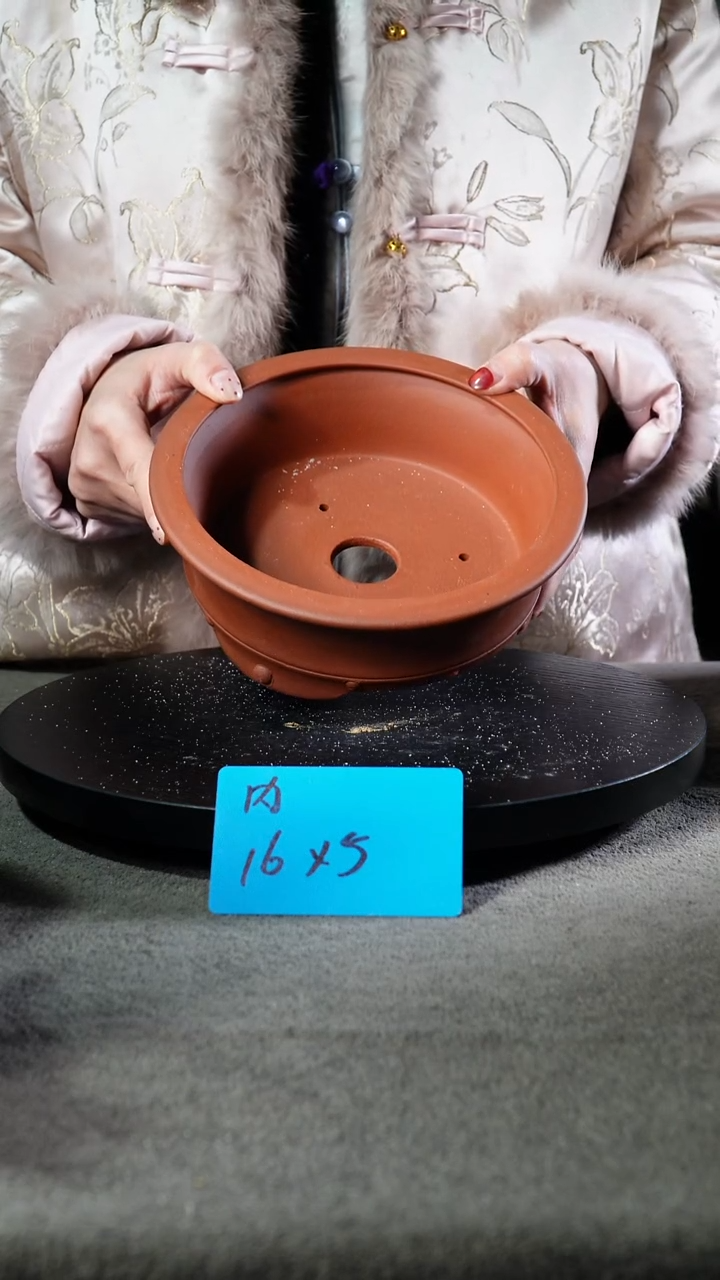 宜兴紫砂小花盆盆