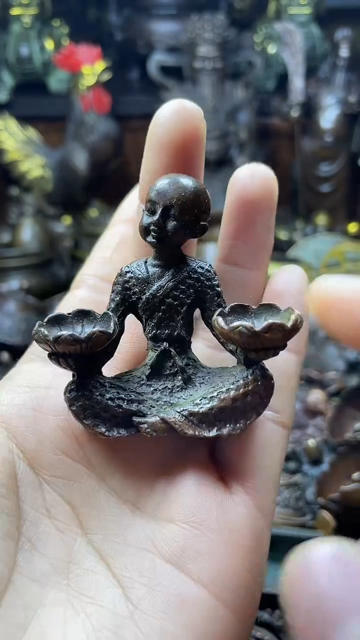  闪购链接，点击下单，有运费险，铜摆件