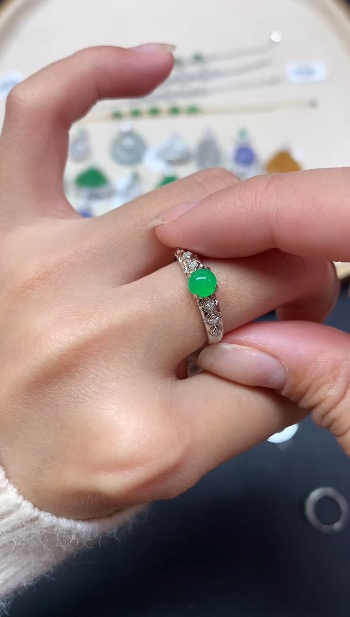 【闪购商品】翡翠戒指18K金镶嵌A195|3980