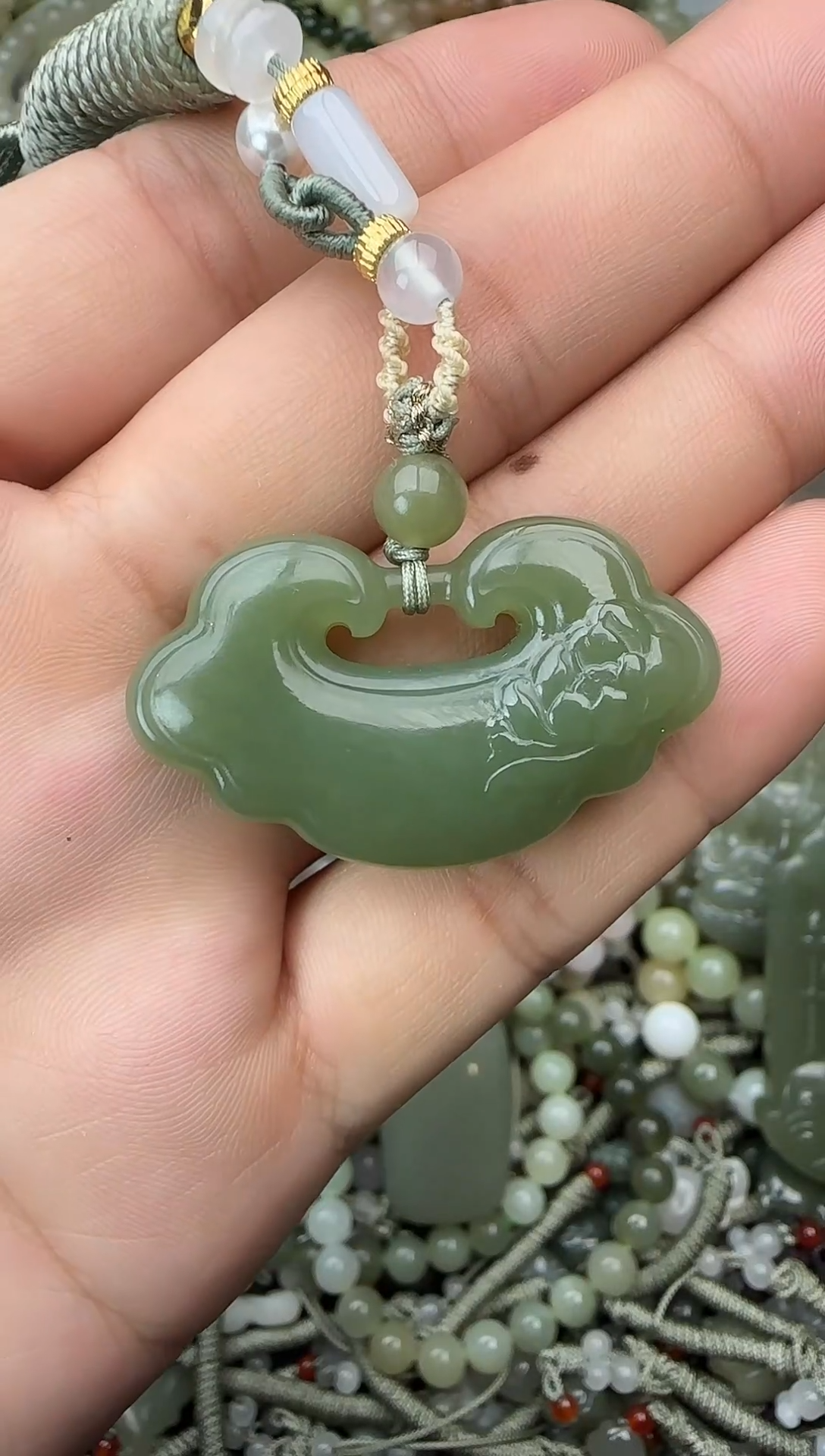 颈饰未镶嵌和田玉拍一发一