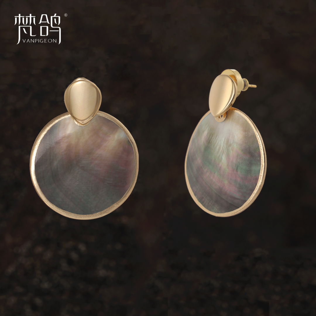 VANPIGEON/梵鸽 黄铜耳饰 天公作美 晕染贝光静奢雅致高品质耳钉