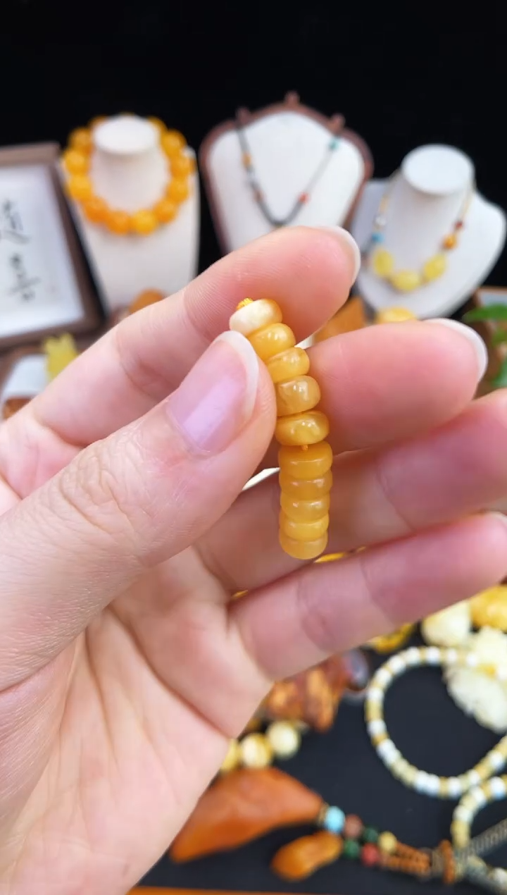 琥珀未镶嵌珠宝奇石柒月