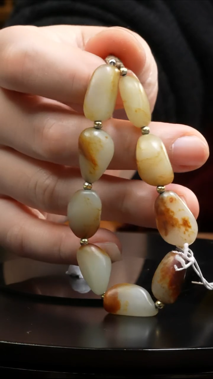 【闪购商品】和田玉手串未镶嵌30克和田玉原石