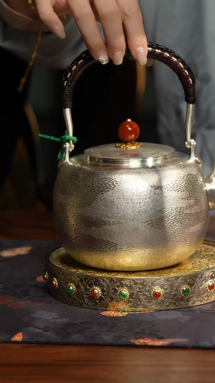 【闪购商品】D呆坐银壶无上清凉