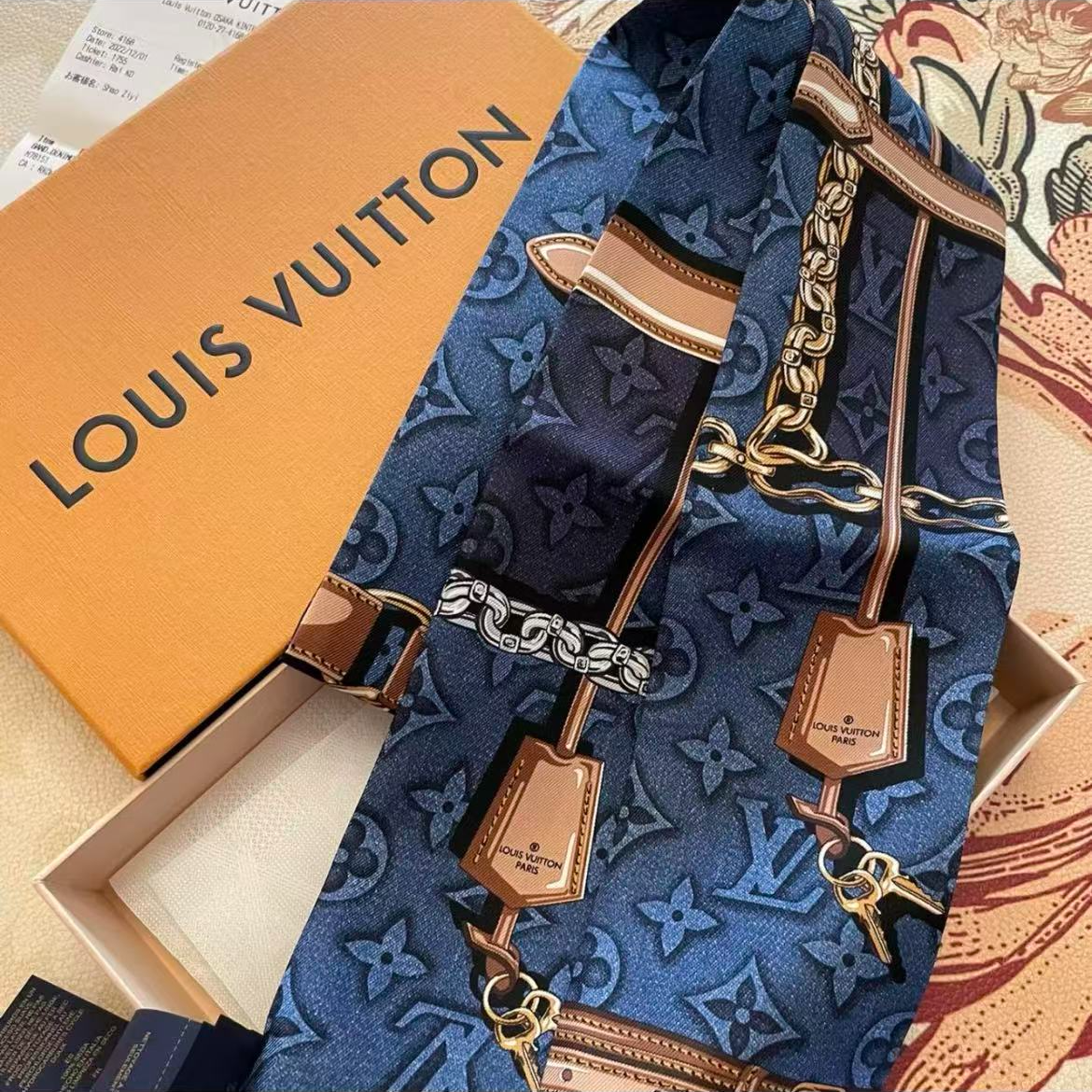 99新 LouisVuitton/路易威登 路易威登丹宁牛仔丝巾