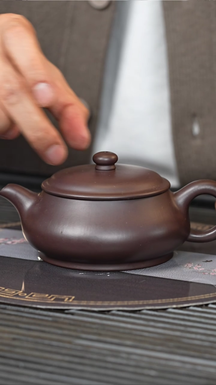 【闪购商品】紫砂茶壶YJB 黑墩头 明炉 