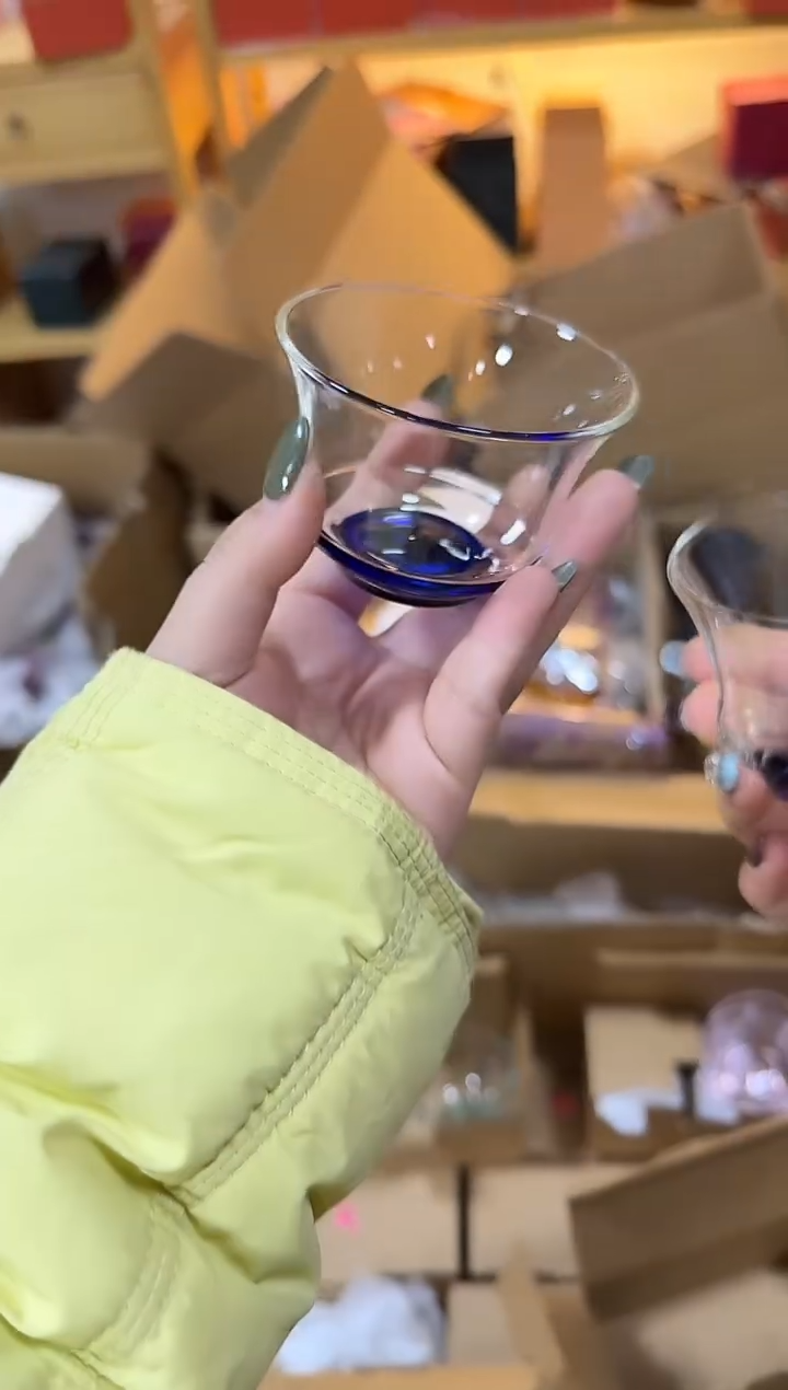 蓝色大清杯2只   
