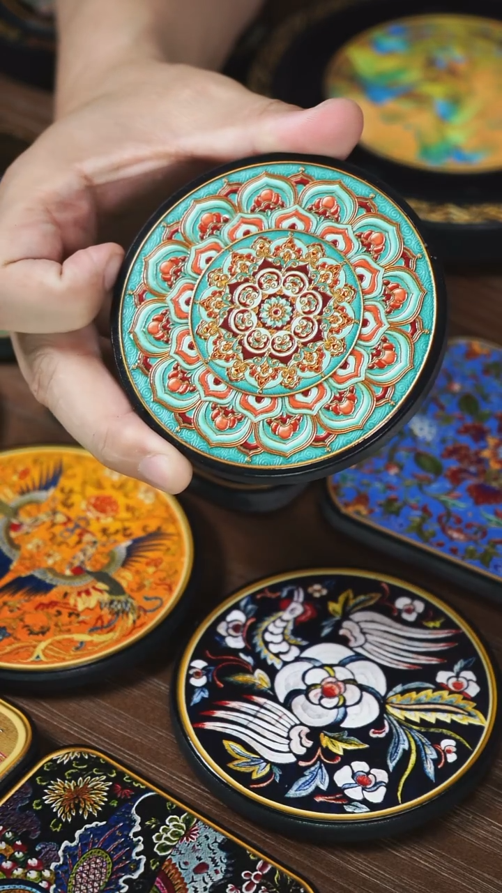 壹藏贰宝盛光杯垫一片