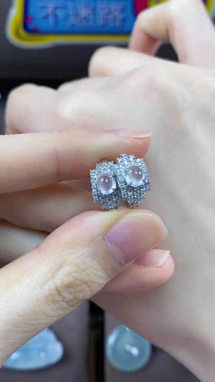 【闪购商品】翡翠耳饰18K金镶嵌翡翠耳包