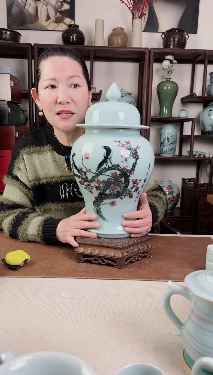 【闪购商品】杯微瑕 釉中彩 将军罐B（梅花）