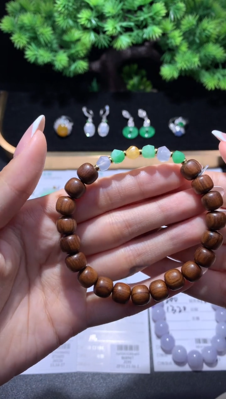 未镶嵌挂件翡翠48小时鉴赏期 退货不扣服务费