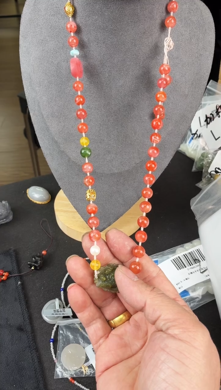 颈饰未镶嵌南红玛瑙M29