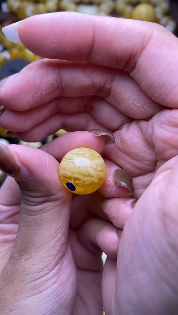 【闪购商品】琥珀裸石未镶嵌 大小姐珠宝严选76