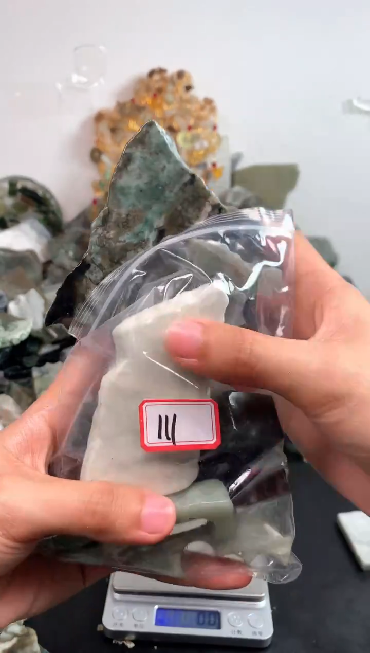 未镶嵌和田玉摆件111