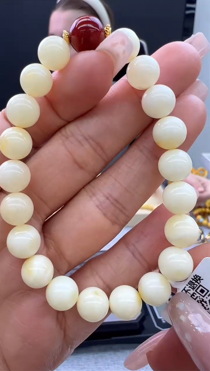 【闪购商品】琥珀手链未镶嵌745秒拍号