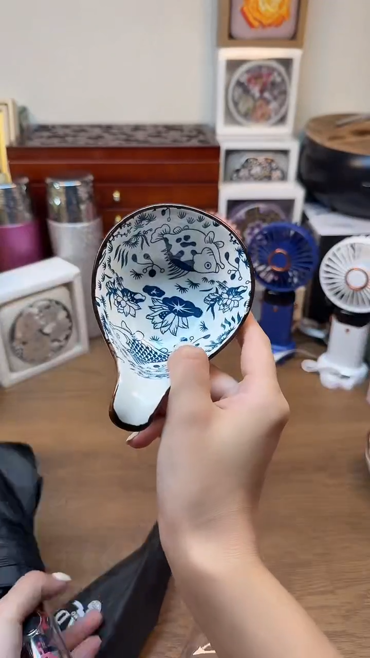 瓷片哈哈哈哈哈哈哈哈哈82