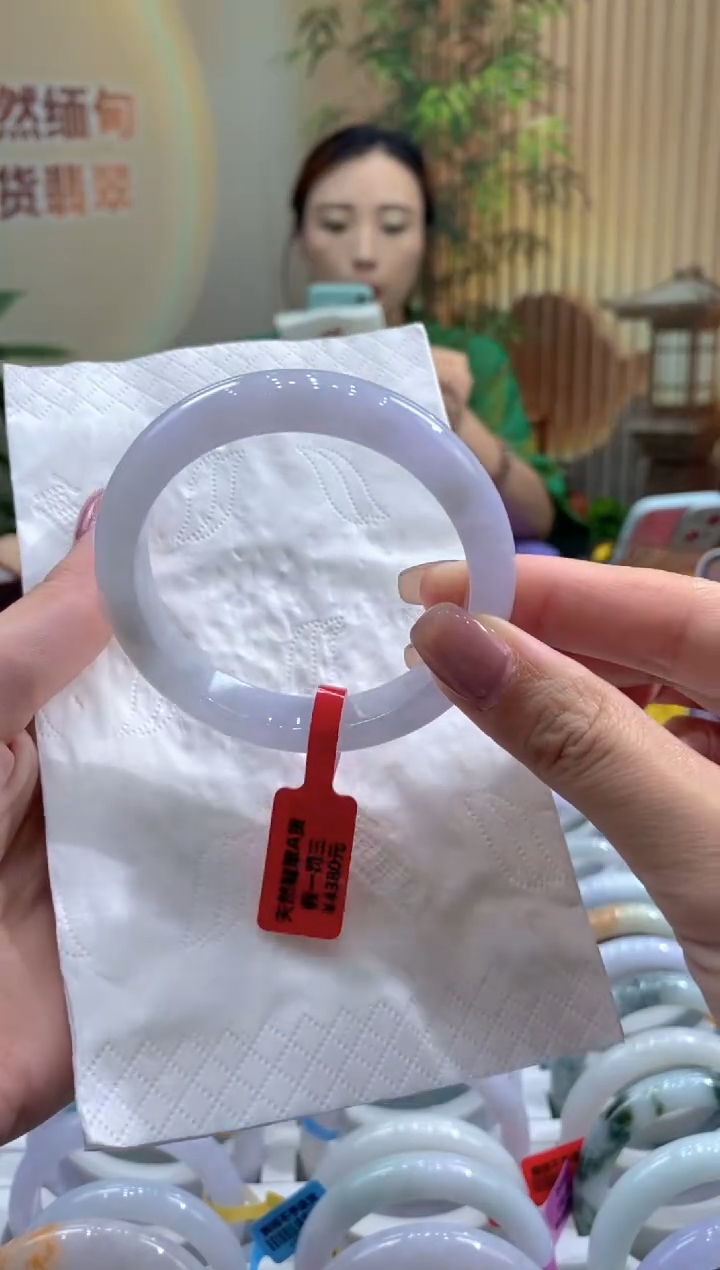 翡翠手镯未镶嵌00038552