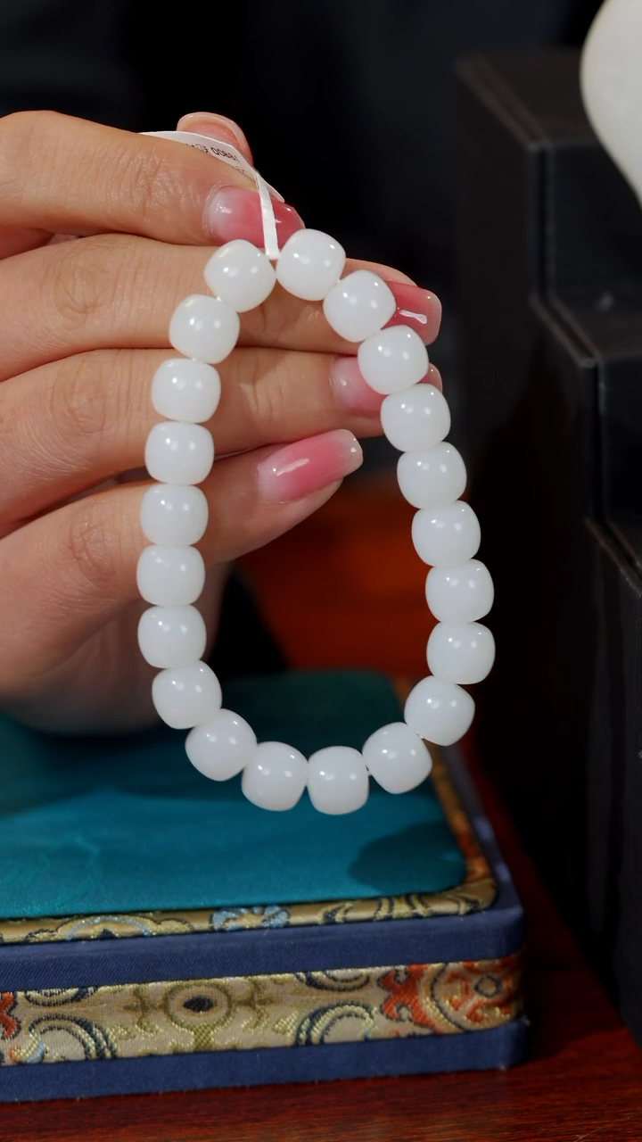 【闪购商品】和田玉颈饰未镶嵌81