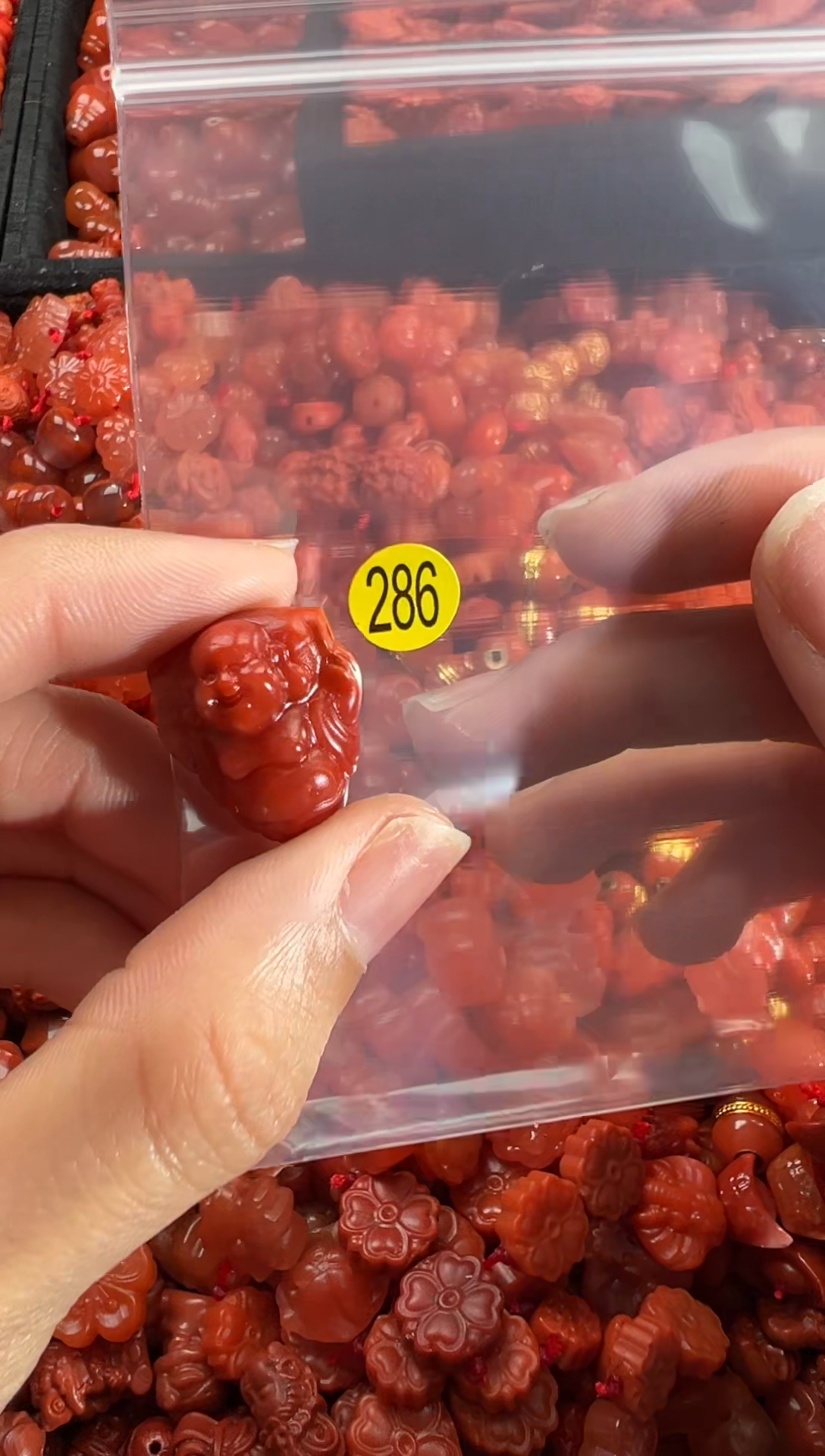 【闪购商品】南红玛瑙颈饰未镶嵌1