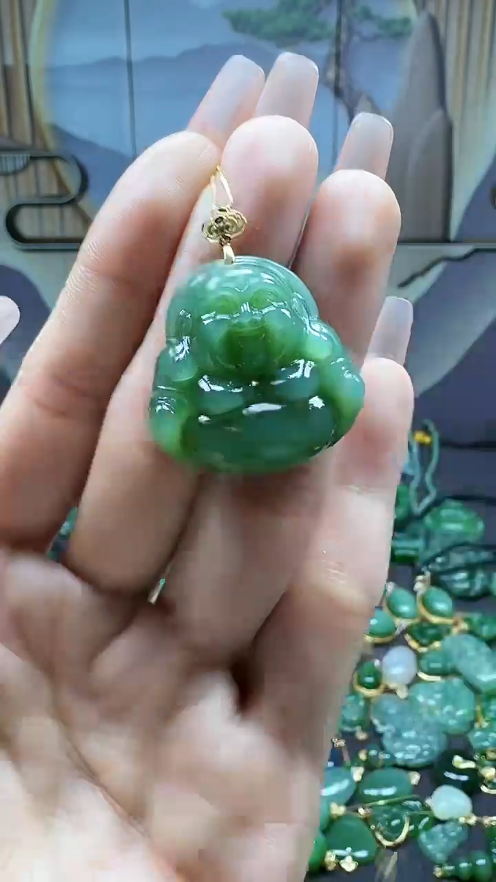 【闪购商品】和田玉挂件18K金镶嵌1