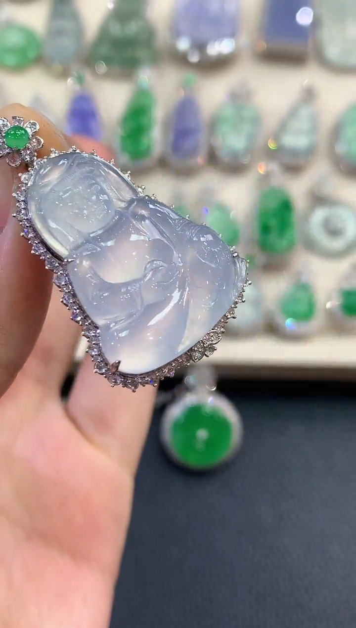 【闪购商品】翡翠吊坠(不含链)18K金镶嵌C68  