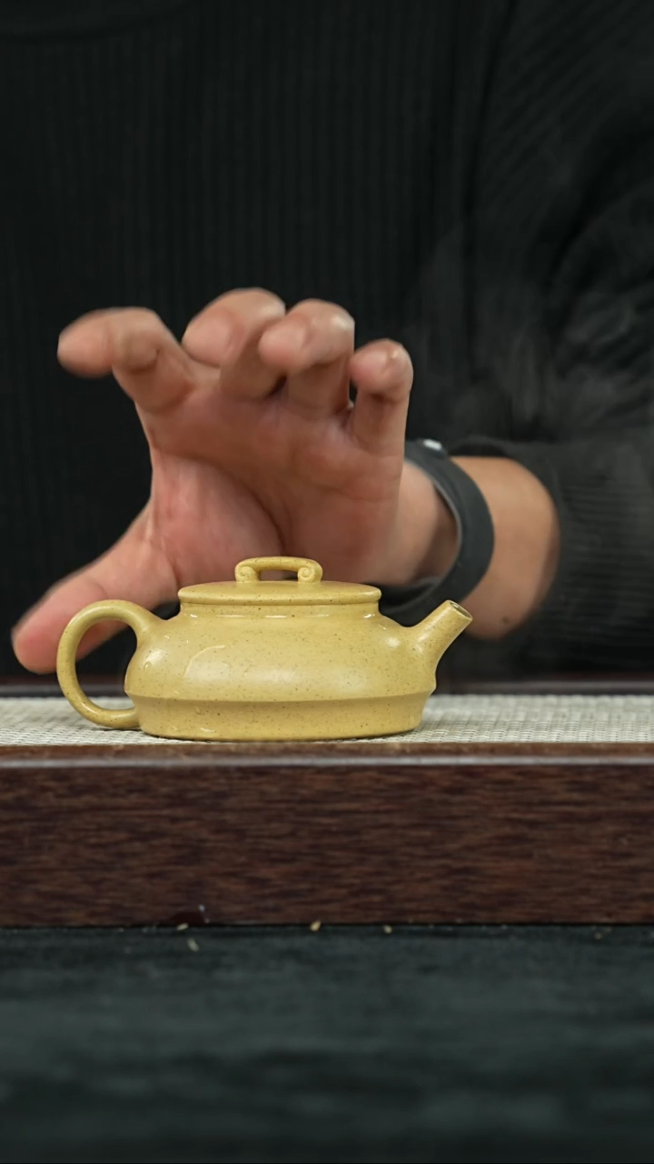 【闪购商品】紫砂茶壶@@EH12869史杏华景云