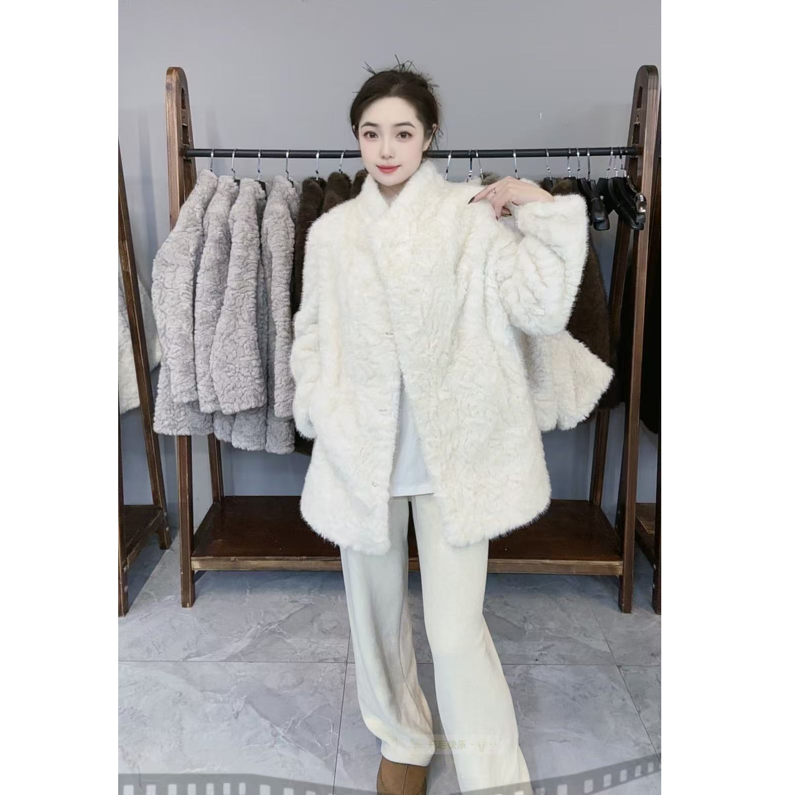 厚款长袖女装百搭冬季短外套短款常规款休闲休闲风