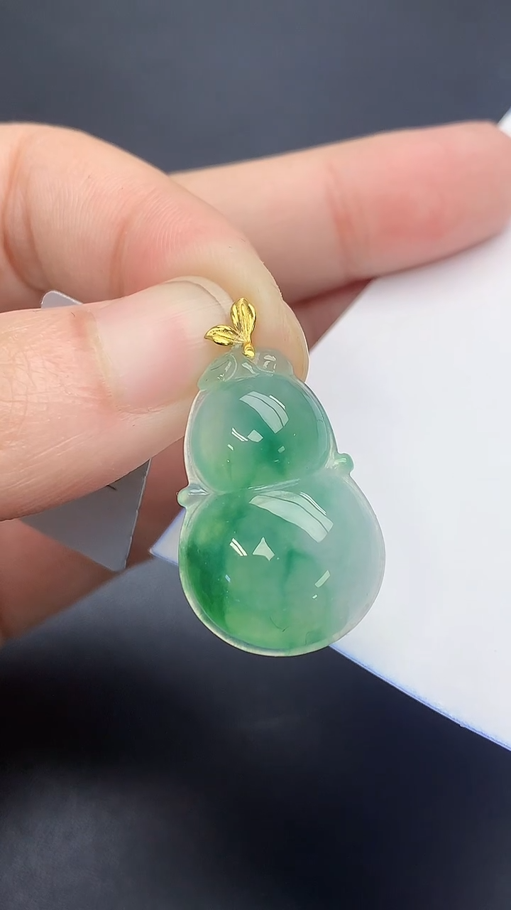 颈饰18K金镶嵌翡翠天然缅甸A货百元以上9元证书费自理