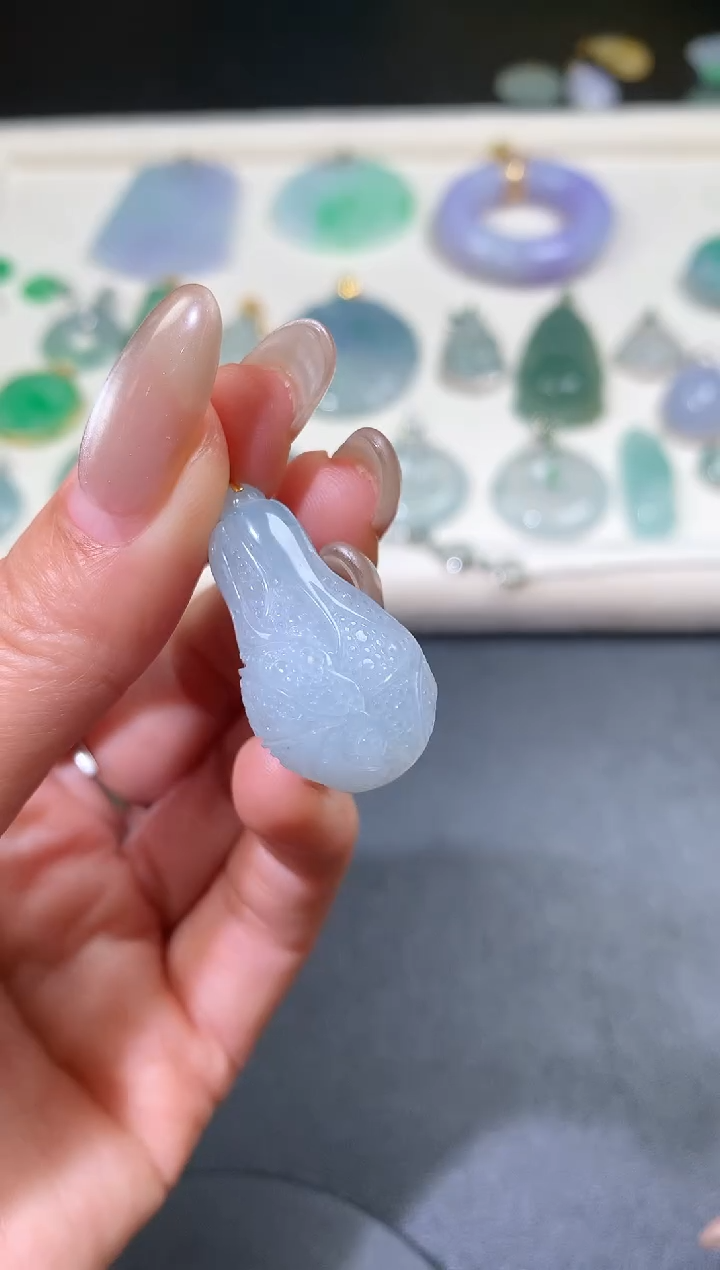 吊坠(不含链)18K金镶嵌翡翠翡翠