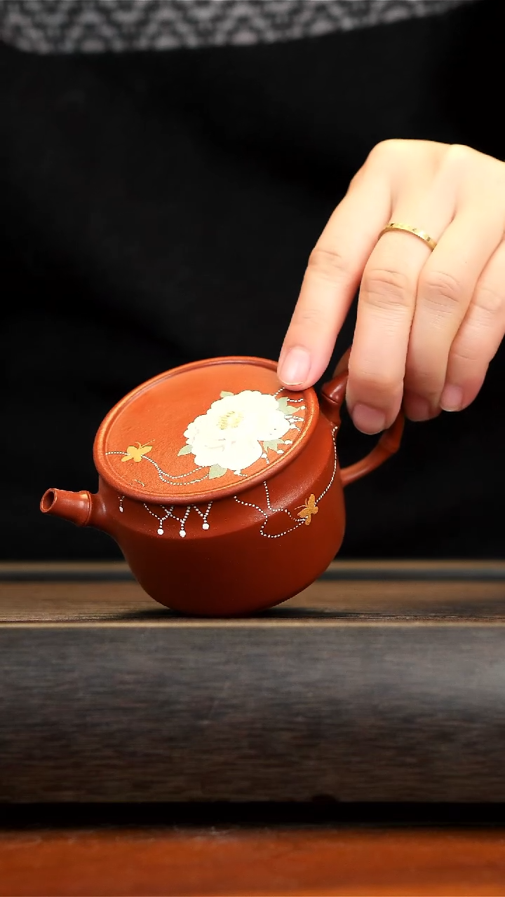 【闪购商品】紫砂茶壶大红袍牡丹汉瓦壶