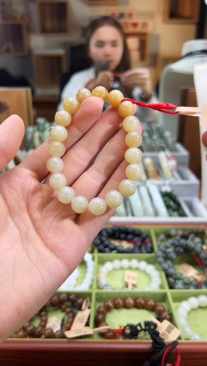 未镶嵌手串和田玉新疆且末料迪克兰卡10 83分