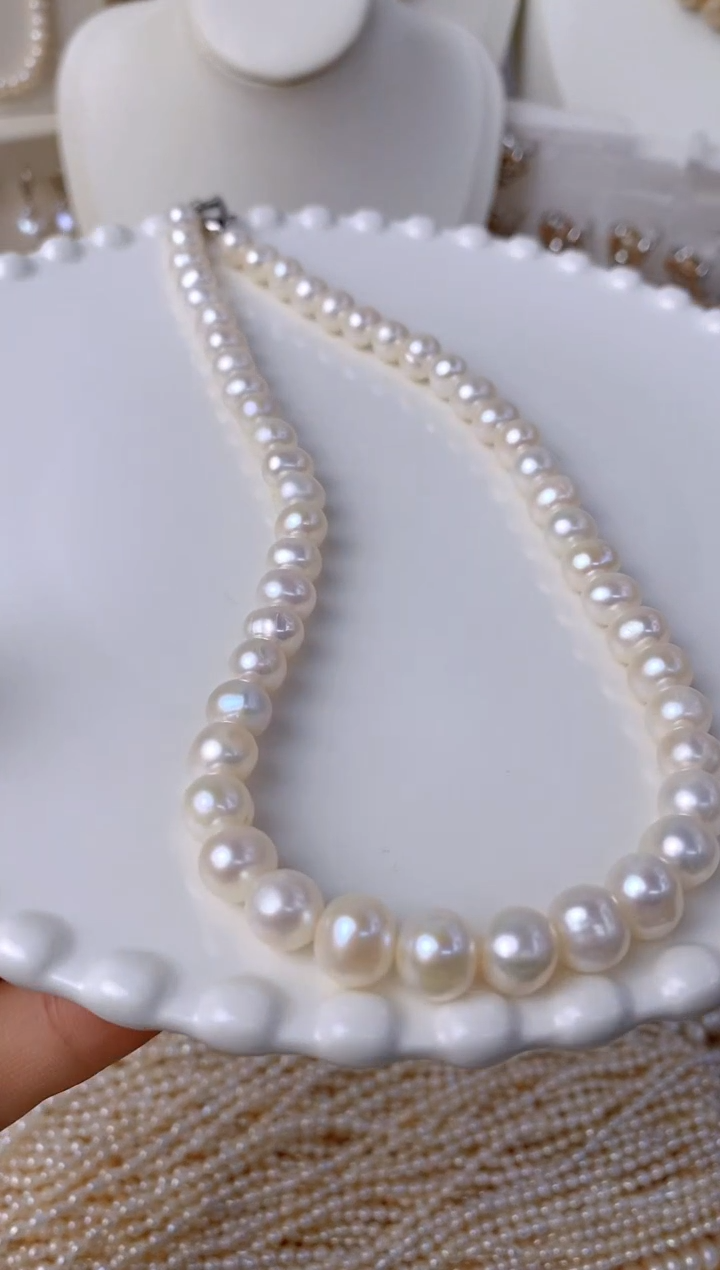 【闪购商品】淡水珍珠颈饰未镶嵌C18