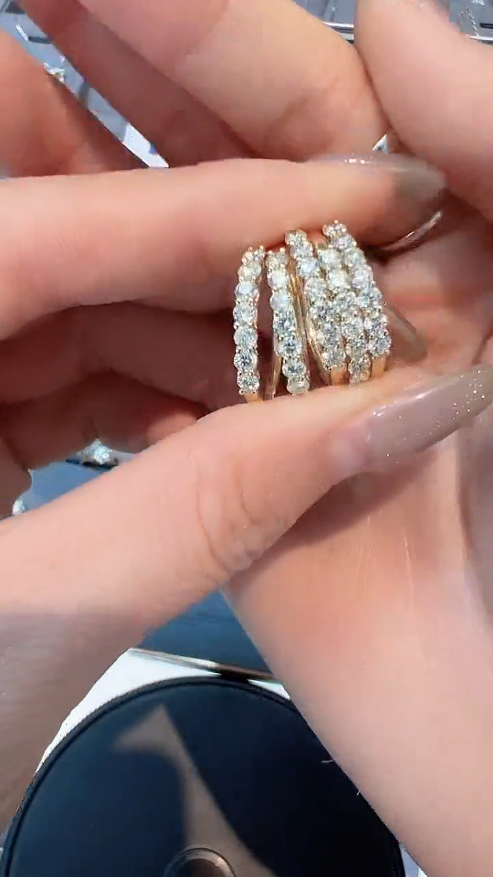 【闪购商品】钻石戒指/指环18K金镶嵌多样性发一