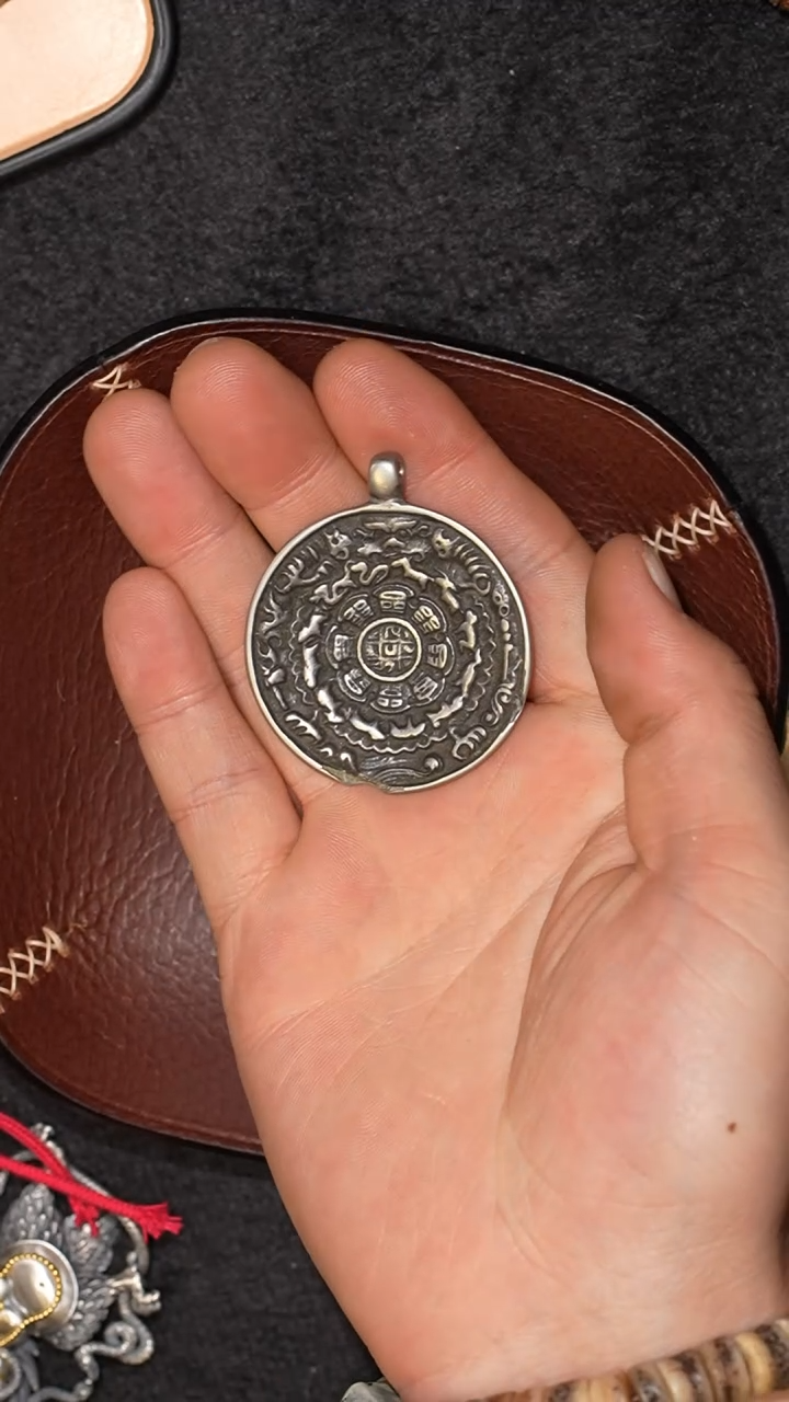 【闪购商品】冲赛康胡子哥，藏传九宫八卦牌28