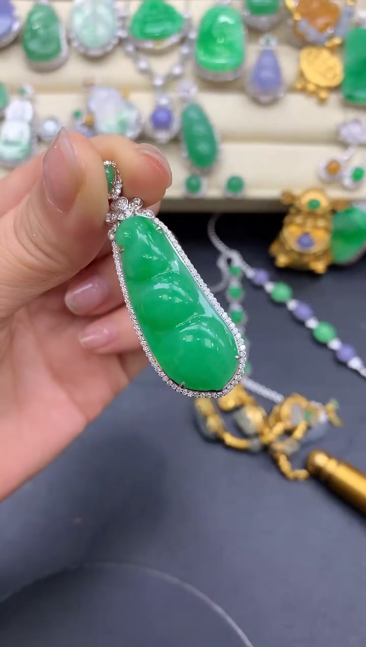 【闪购商品】翡翠颈饰18K金镶嵌625-中国好珍宝