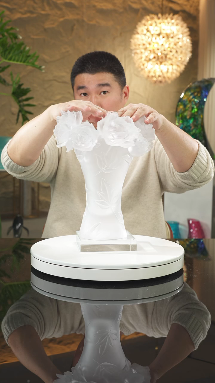 【闪购商品】摆件设计款纯色牡丹花瓶