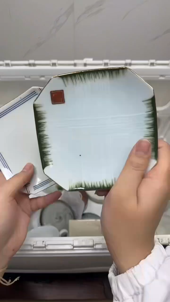 【闪购商品】044回流瓷器默认微瑕，18.8包邮