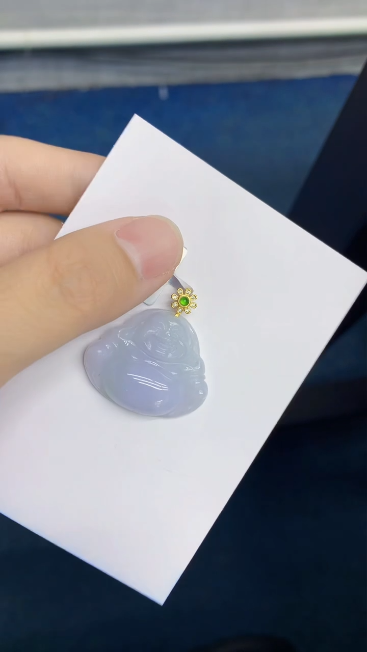 翡翠未镶嵌颈饰              1