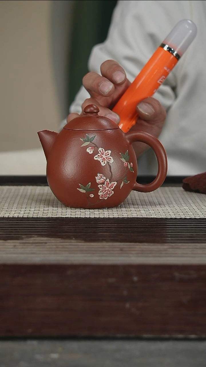 茶壶紫砂省大卢，带证260CC116号