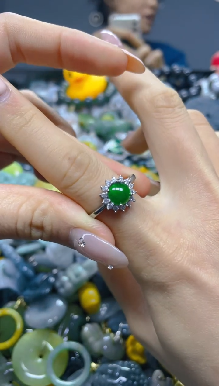 翡翠未镶嵌颈饰/J/翡翠A货,1件也是批发价