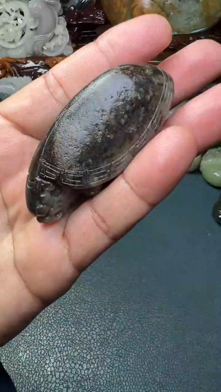 未镶嵌和田玉把件-