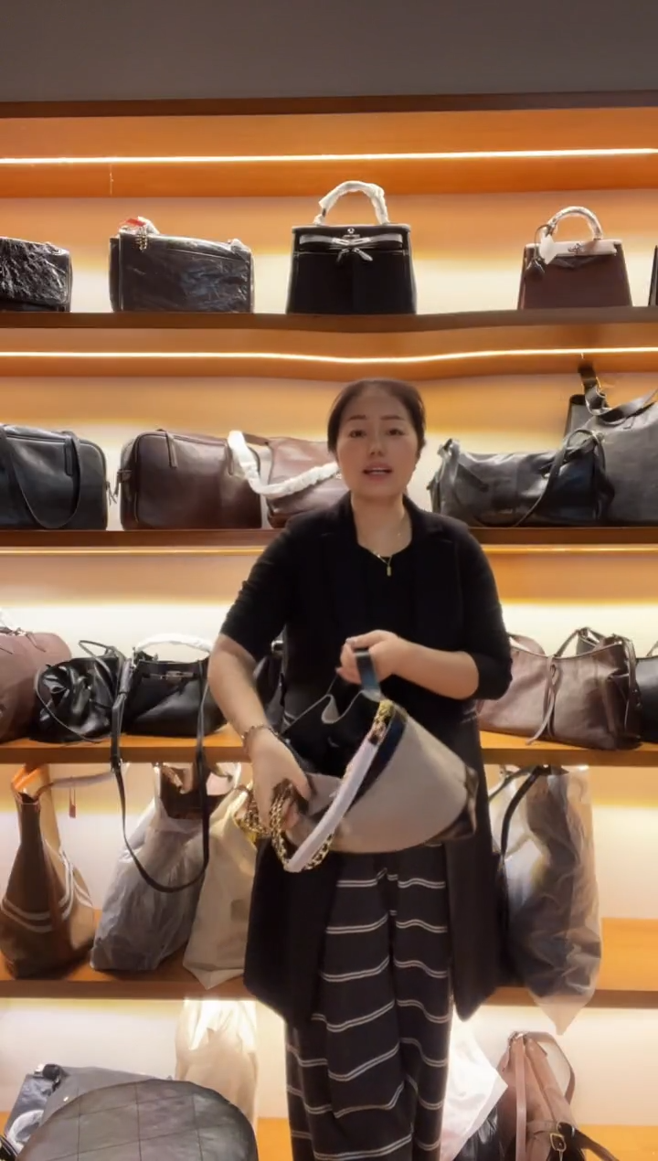 牛皮（革）高端订制时尚百搭女士手提斜跨包