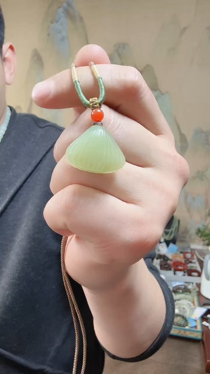 【闪购商品】和田玉颈饰未镶嵌.